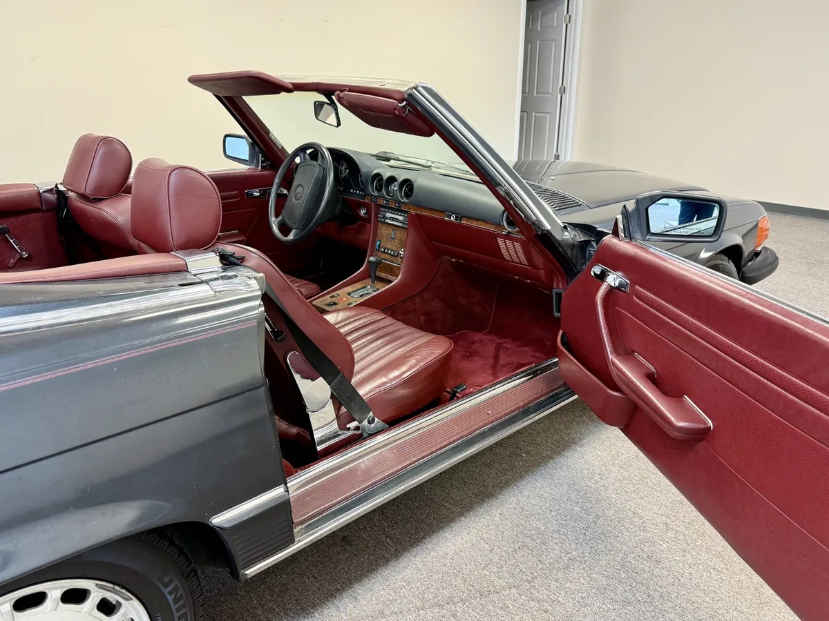 Mercedes-benz-Sl-class-1988-Dark-Gray-Burgundy-13
