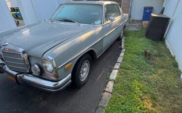 Mercedes-benz-c-class-1971-grey-2