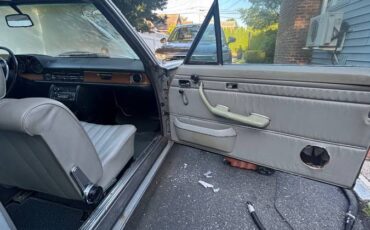 Mercedes-benz-c-class-1971-grey-6