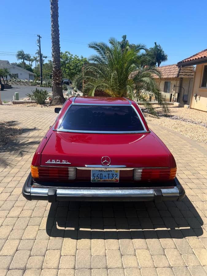 Mercedes-benz-c-class-1979-10