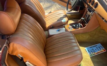 Mercedes-benz-c-class-1979-15