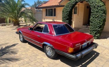 Mercedes-benz-c-class-1979-9