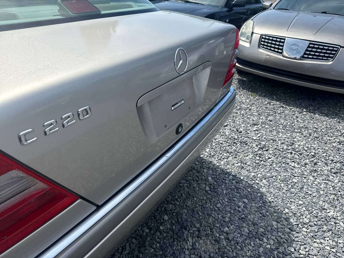 Mercedes-benz-c-class-1995-custom-59
