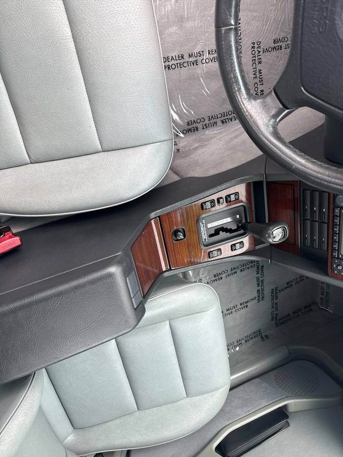Mercedes-benz-c-class-1995-white-17