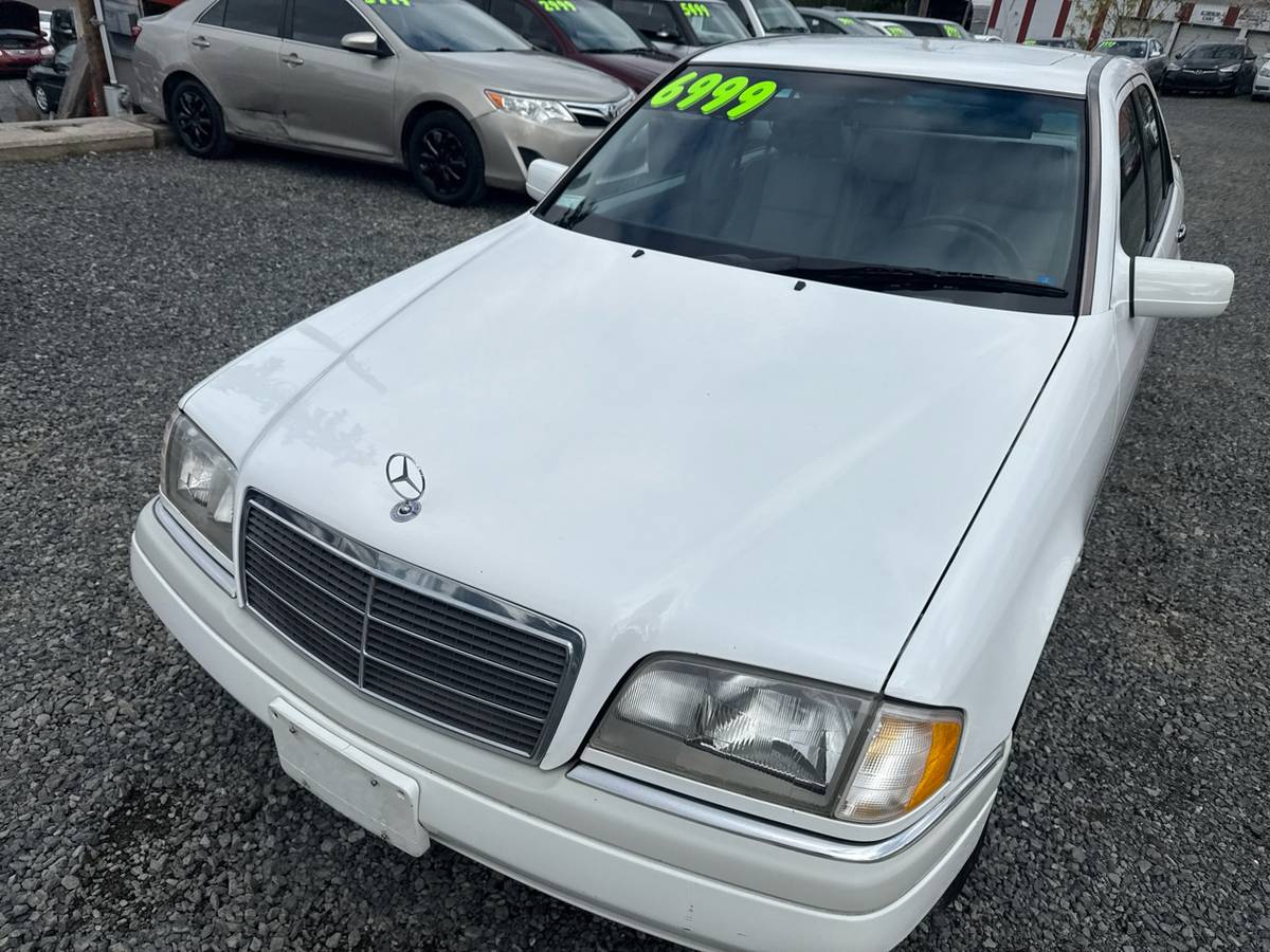 Mercedes-benz-c-class-1995-white-22