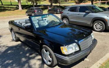 Mercedes-benz-e-320-1994-black-10