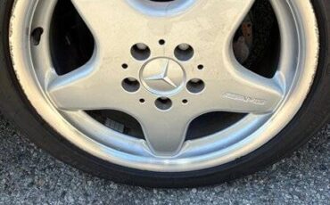 Mercedes-benz-e-320-1994-black-3