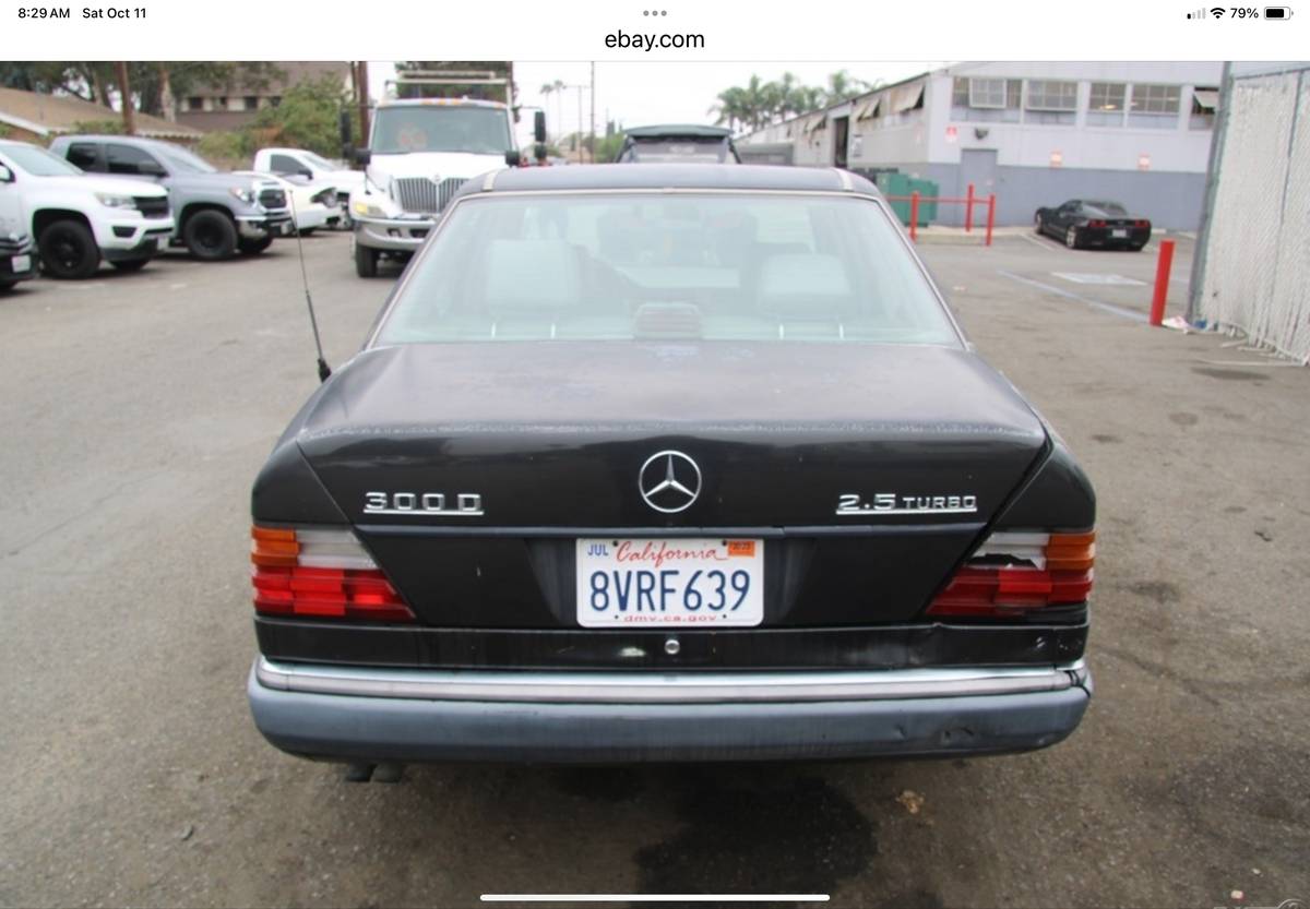 Mercedes-benz-e-class-1991-grey-10