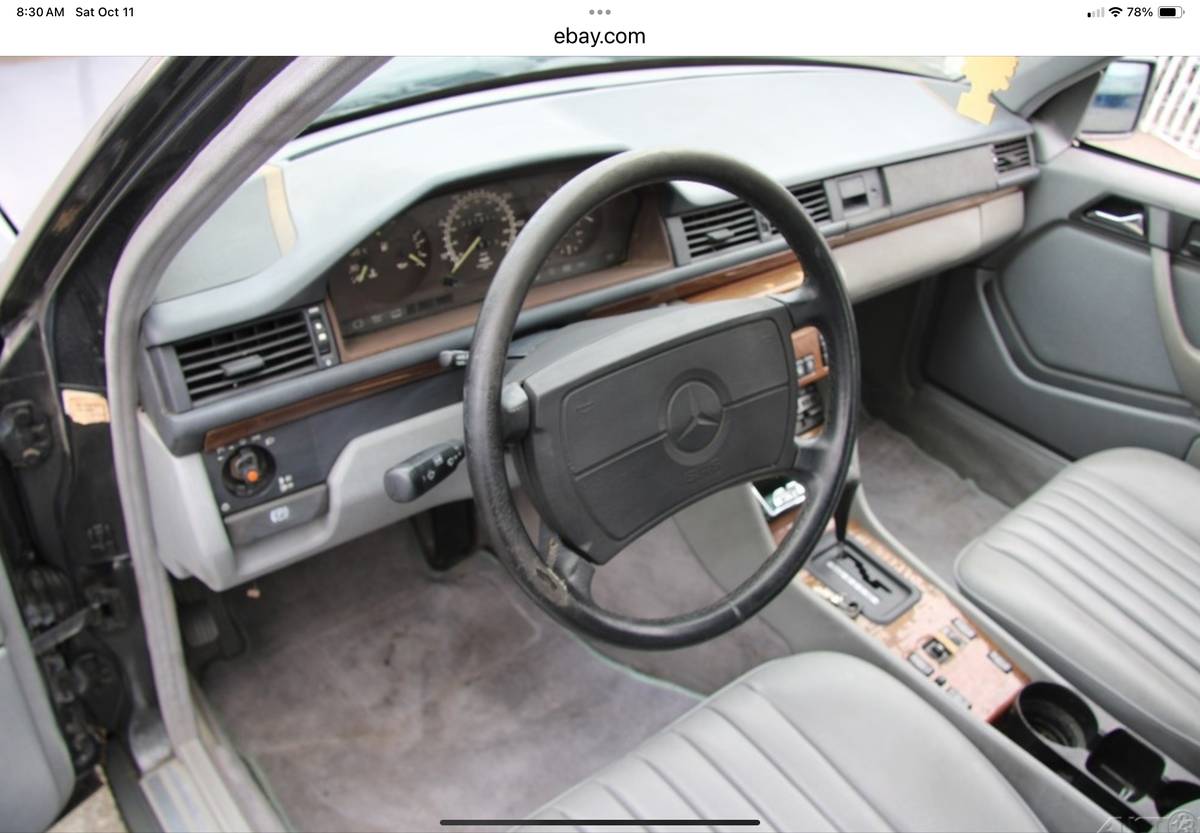 Mercedes-benz-e-class-1991-grey-11