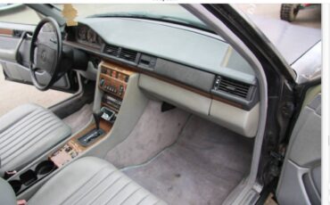 Mercedes-benz-e-class-1991-grey-21
