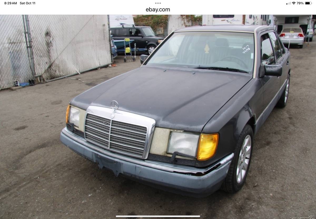 Mercedes-benz-e-class-1991-grey-4