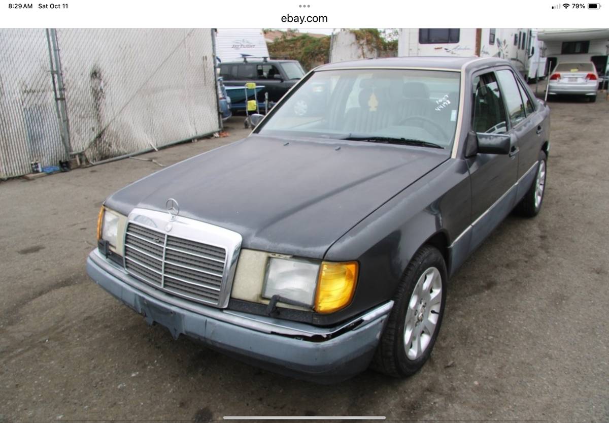 Mercedes-benz-e-class-1991-grey-5
