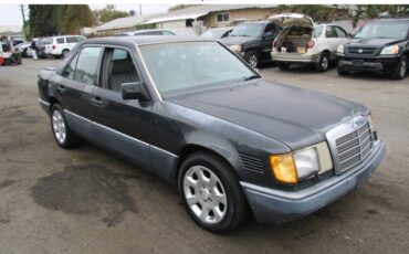 Mercedes-benz-e-class-1991-grey-8