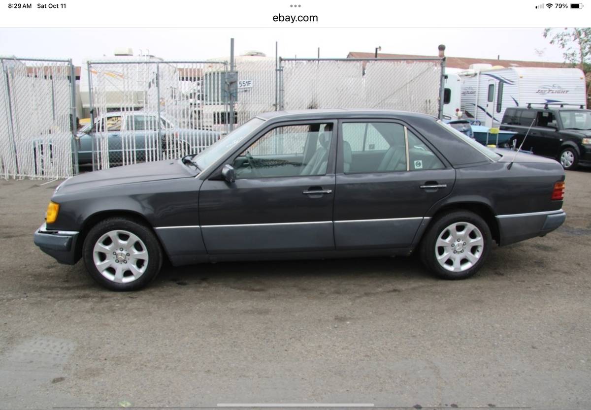 Mercedes-benz-e-class-1991-grey