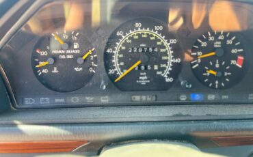 Mercedes-benz-e-class-1995-blue-16