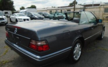 Mercedes-benz-e-class-1995-grey-18
