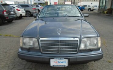 Mercedes-benz-e-class-1995-grey-3