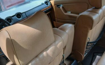 Mercedes-benz-e280-1980-custom-15