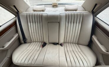 Mercedes-benz-e300-diesel-1995-blue-13