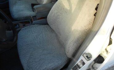 Mercedes-benz-e320-1994-white-16