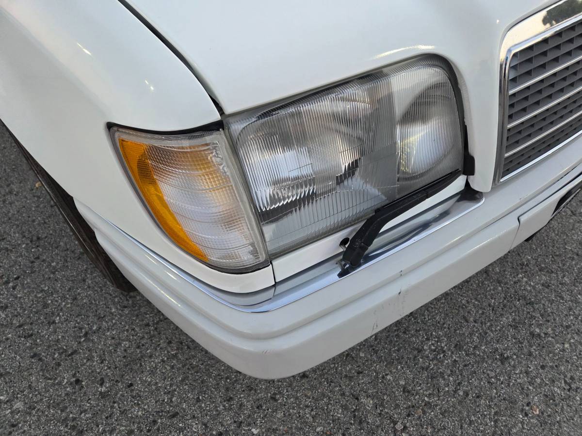 Mercedes-benz-e320-1995-2
