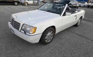 Mercedes-benz-e320-1995