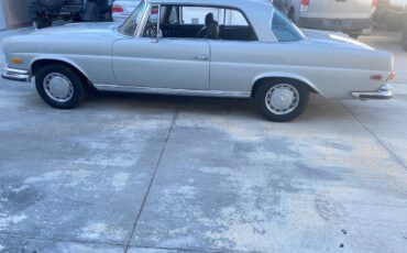 Mercedes-benz-s-class-1970-2