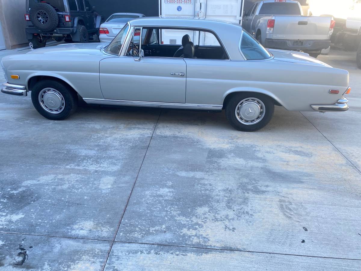 Mercedes-benz-s-class-1970-2