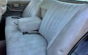 Mercedes-benz-s-class-1970-black-11