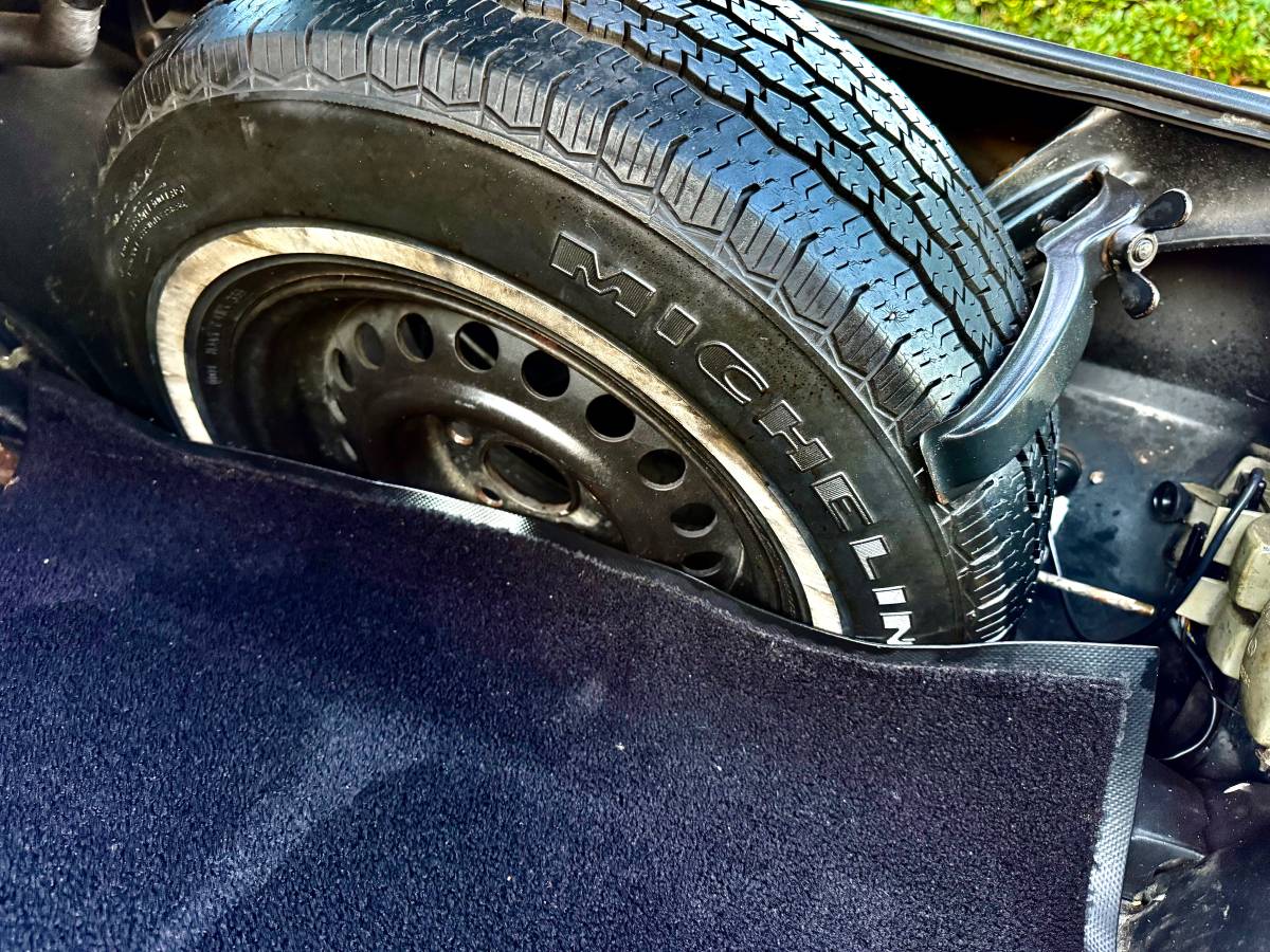Mercedes-benz-s-class-1970-black-12