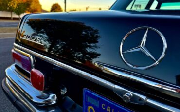 Mercedes-benz-s-class-1970-black-5