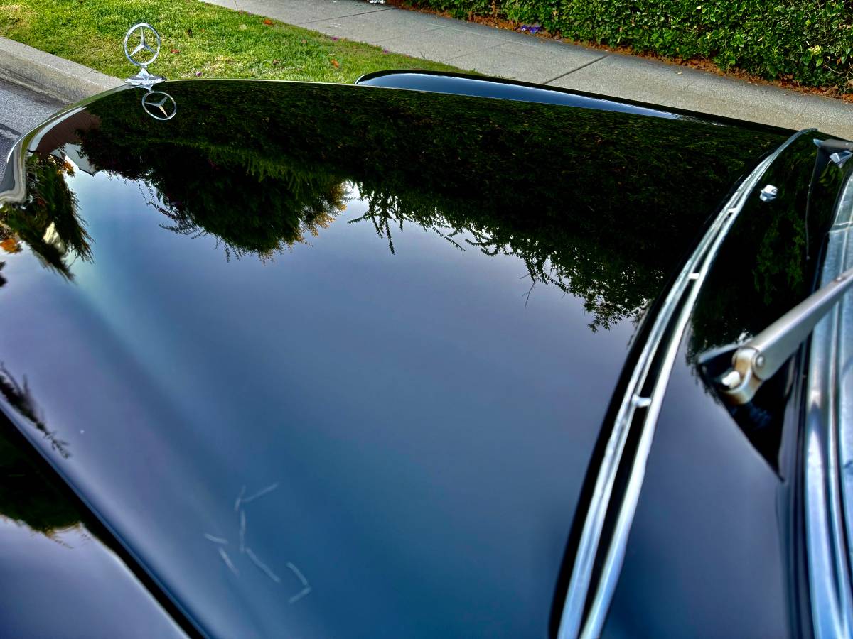 Mercedes-benz-s-class-1970-black-6