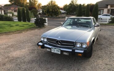 Mercedes-benz-s-class-1980-blue
