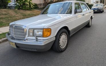 Mercedes-benz-s-class-1988-white-11
