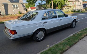 Mercedes-benz-s-class-1988-white-14