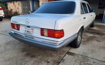 Mercedes-benz-s-class-1988-white-2