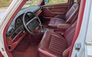 Mercedes-benz-s-class-1988-white-37