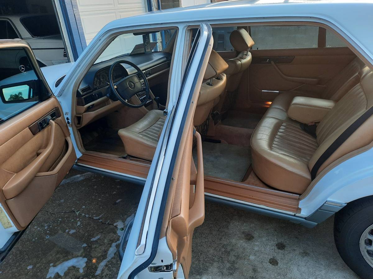 Mercedes-benz-s-class-1988-white-6