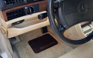 Mercedes-benz-s-class-1990-silver-2
