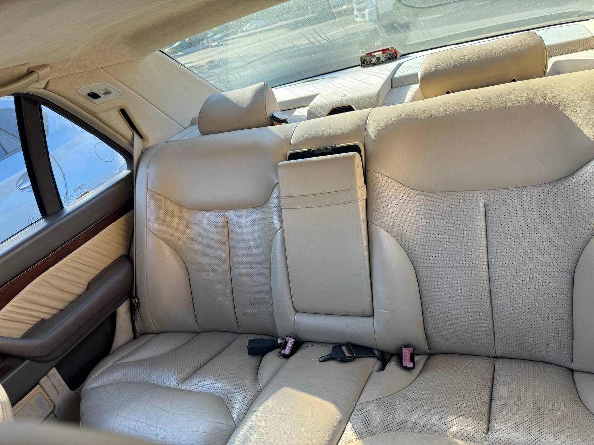 Mercedes-benz-s-class-1995-6
