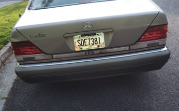 Mercedes-benz-s-class-1995-yellow-1