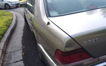 Mercedes-benz-s-class-1995-yellow-2