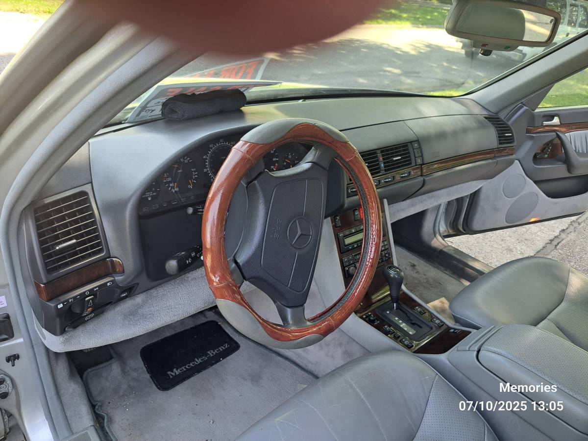 Mercedes-benz-s-class-1996-blue-7
