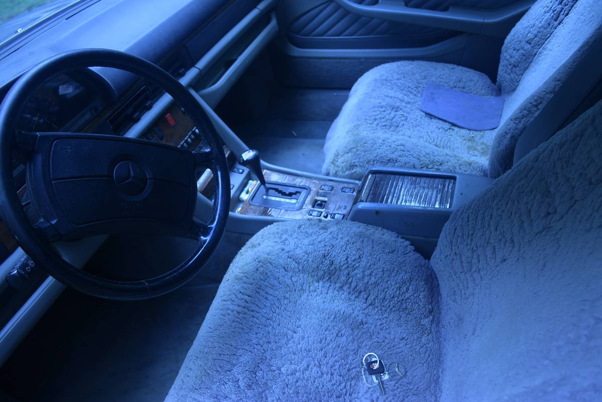 Mercedes-benz-s-class-sec560-1990-grey-2
