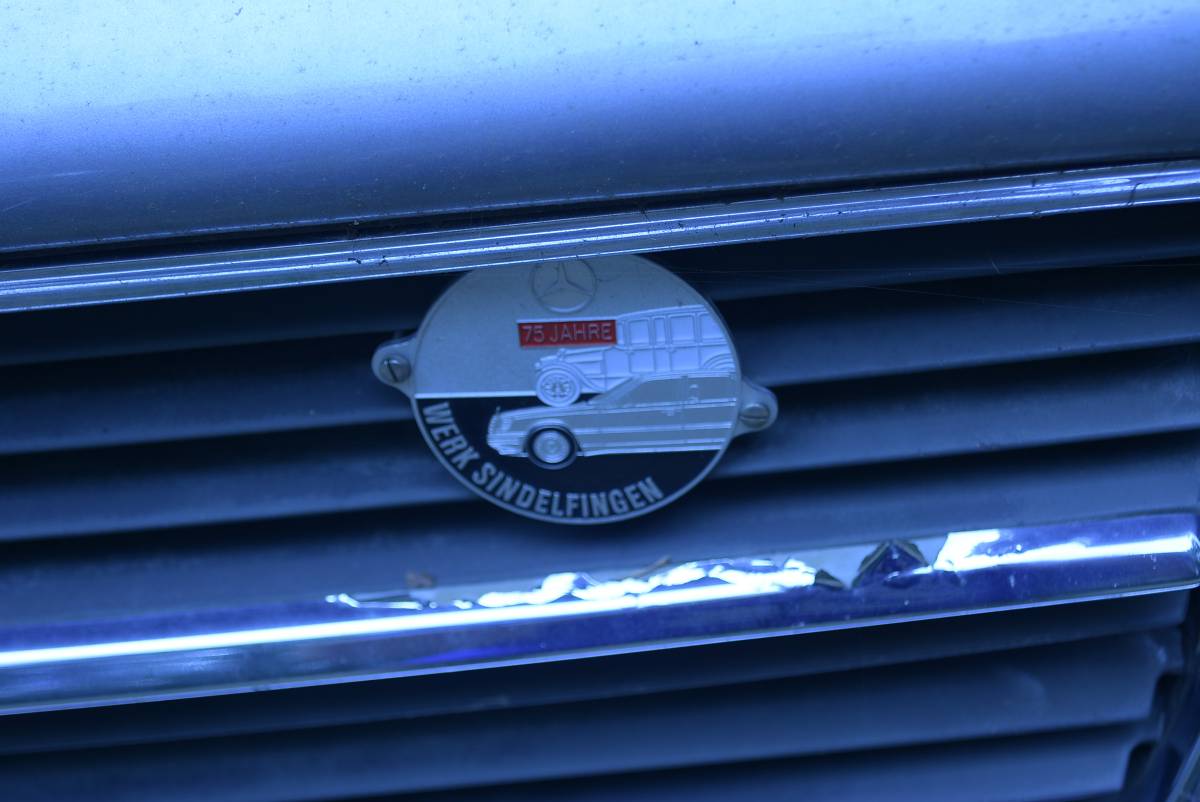 Mercedes-benz-s-class-sec560-1990-grey-6