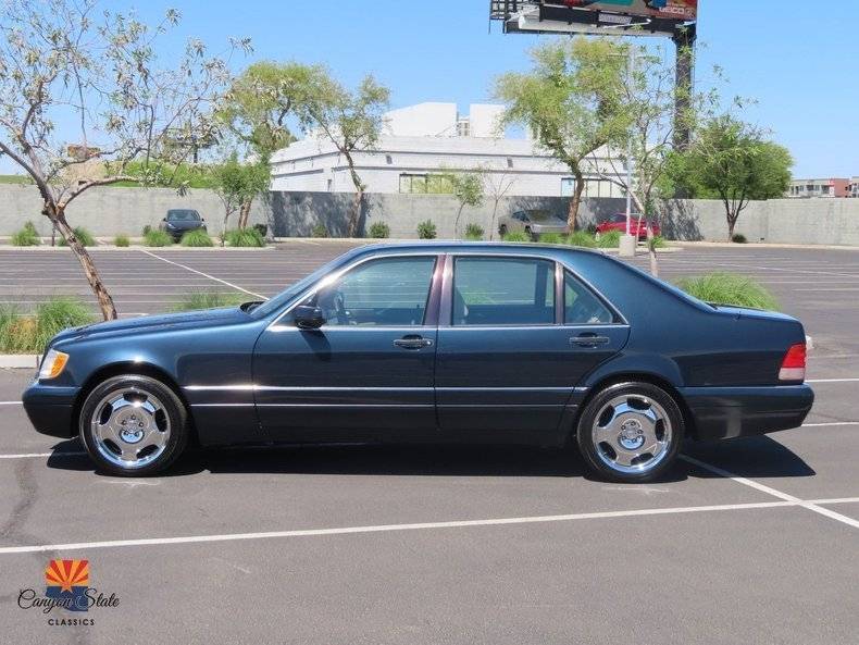 Mercedes-benz-s320-1996-black-31