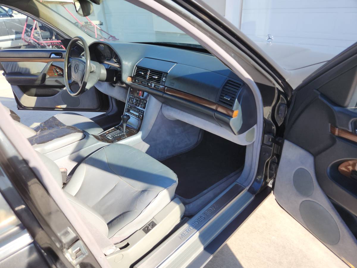 Mercedes-benz-s420-1995-grey-5