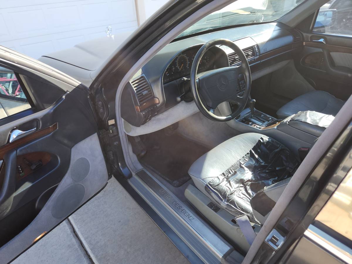 Mercedes-benz-s420-1995-grey-6