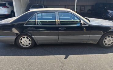 Mercedes-benz-s500-1995-black-4