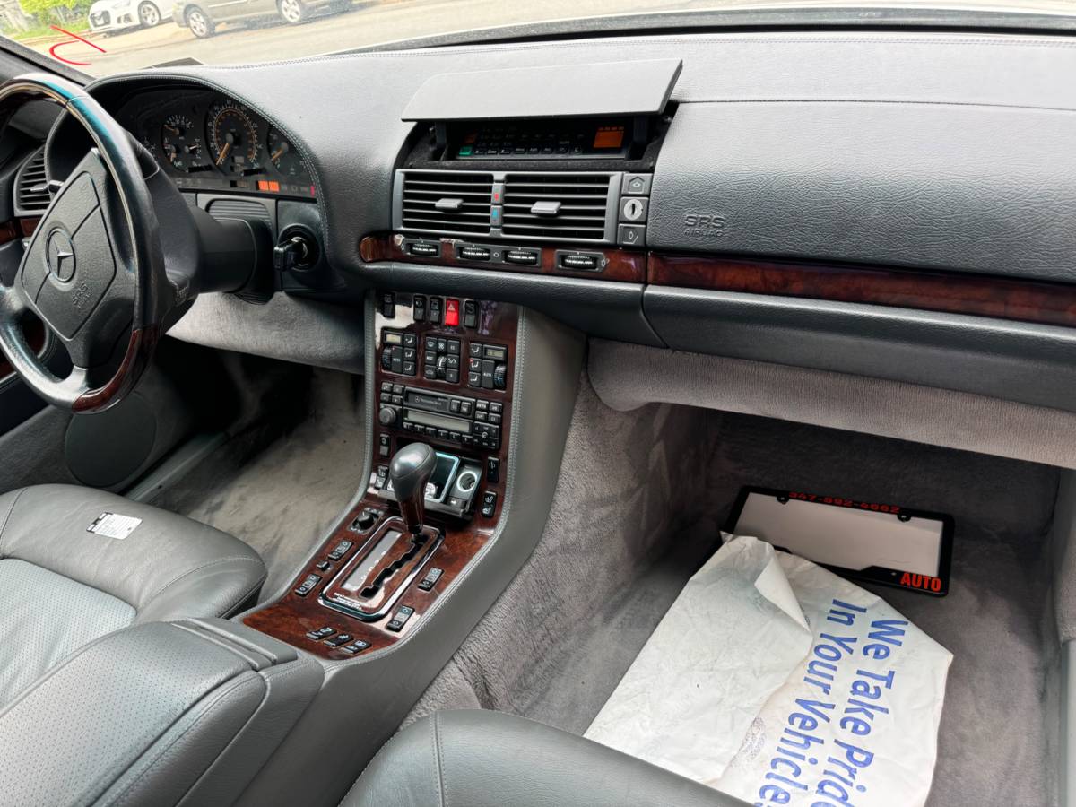 Mercedes-benz-s600-1995-25